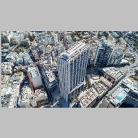 Malta, San Ġiljan, Mercury Tower, photo Marco Del Torchio 95, Wikipedia.jpg